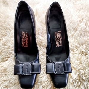 Ferragamo Signature Leather Bow Pumps